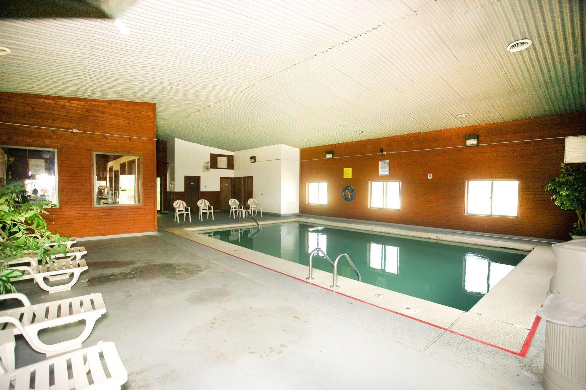 Super 8 By Wyndham Van Buren/Ft. Smith Area Exterior foto